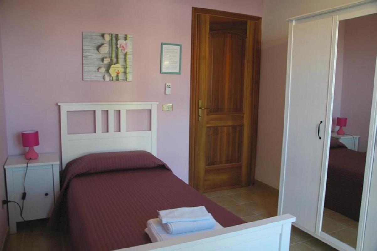 Le Anfore Marino Bagian luar foto